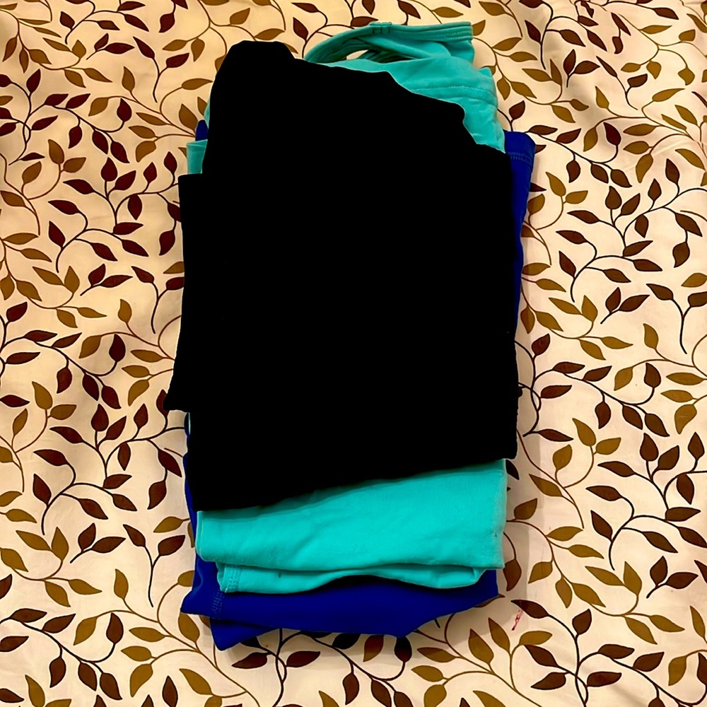 Grab Bag 3 - Lululemon Tanks size 4